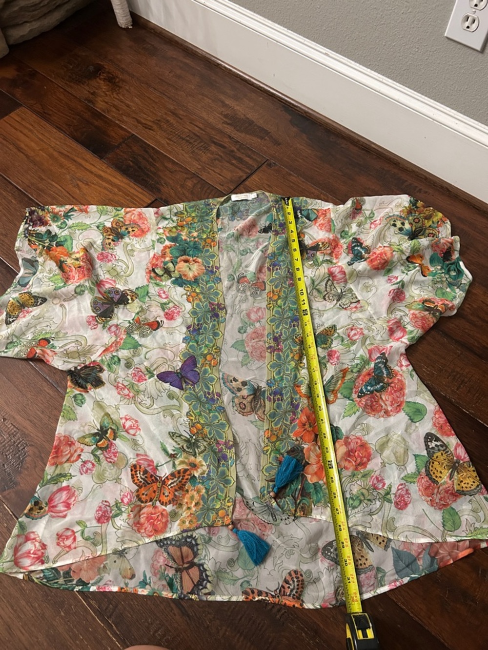 Johnny Was Holly Printed Silk Short Kimono Coverup - Picture 7 of 7